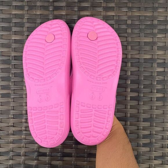 Croc sandals, women’s size 5 - Picture 4 of 5